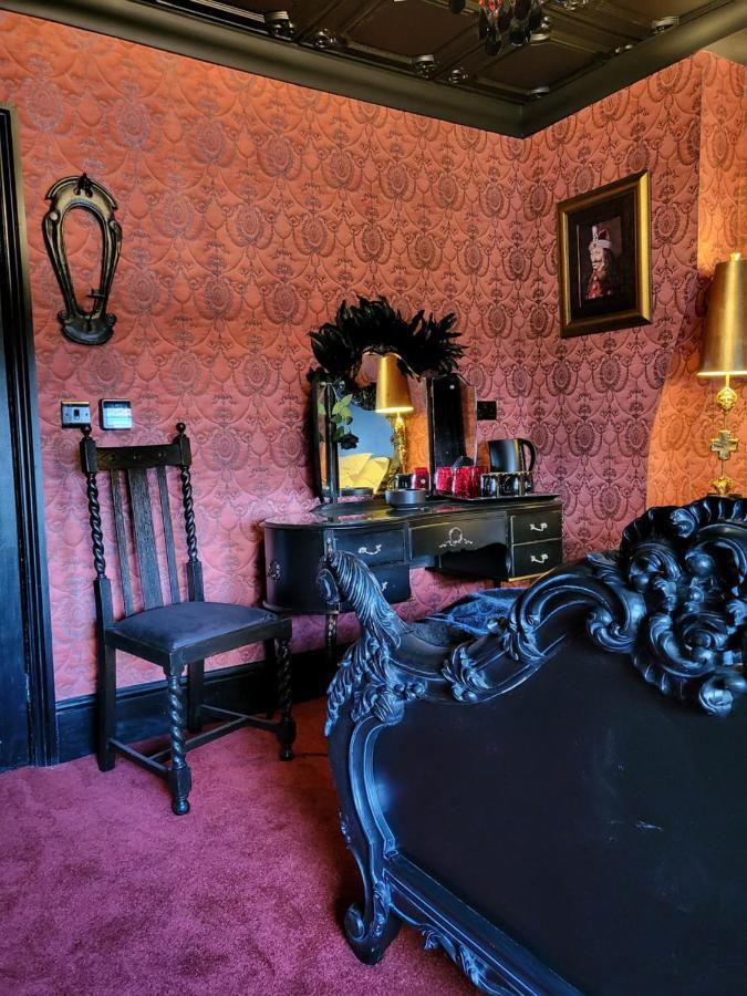Wednesday'S Family Rooms York Ngoại thất bức ảnh